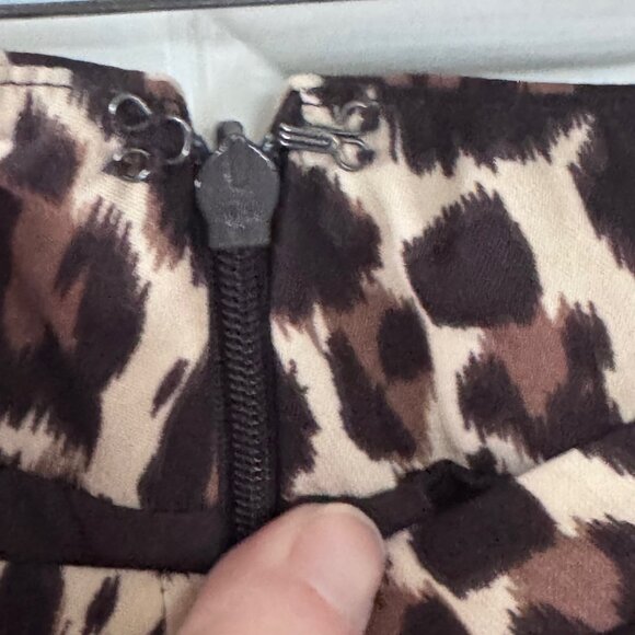 Banana Republic Brown Cheetah Print Skirt Size 0 - Picture 12 of 12